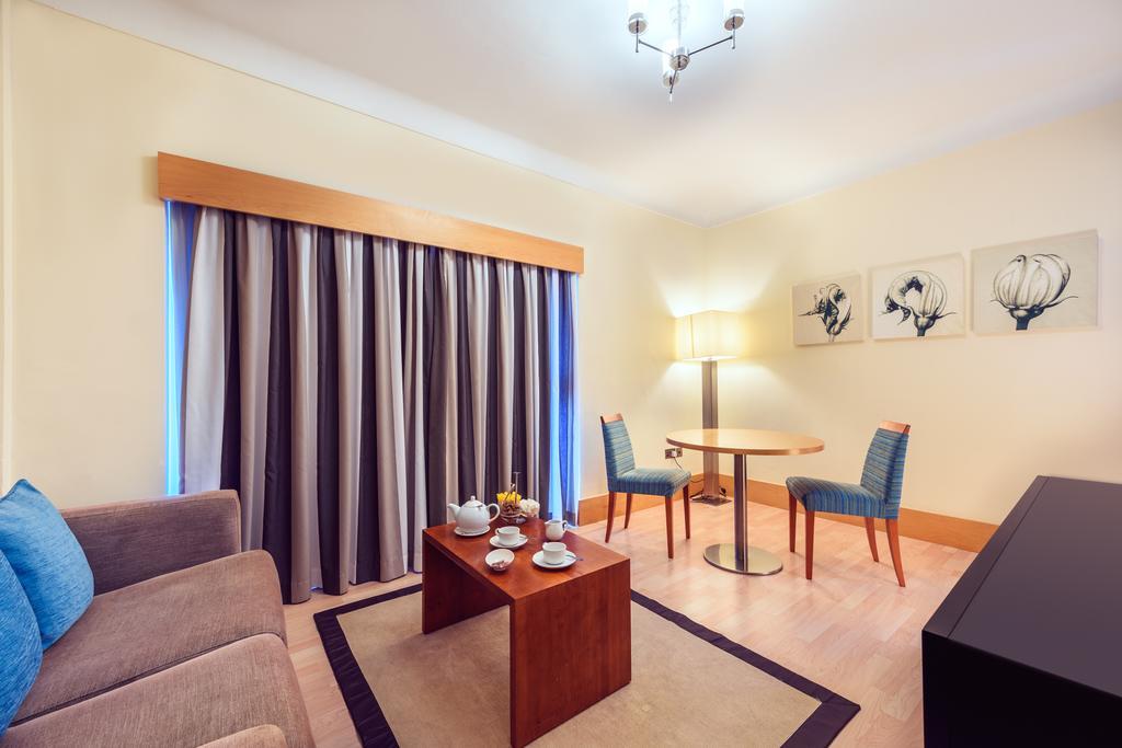 The Caleta Hotel Self-Catering Apartments Gibraltar Exterior photo