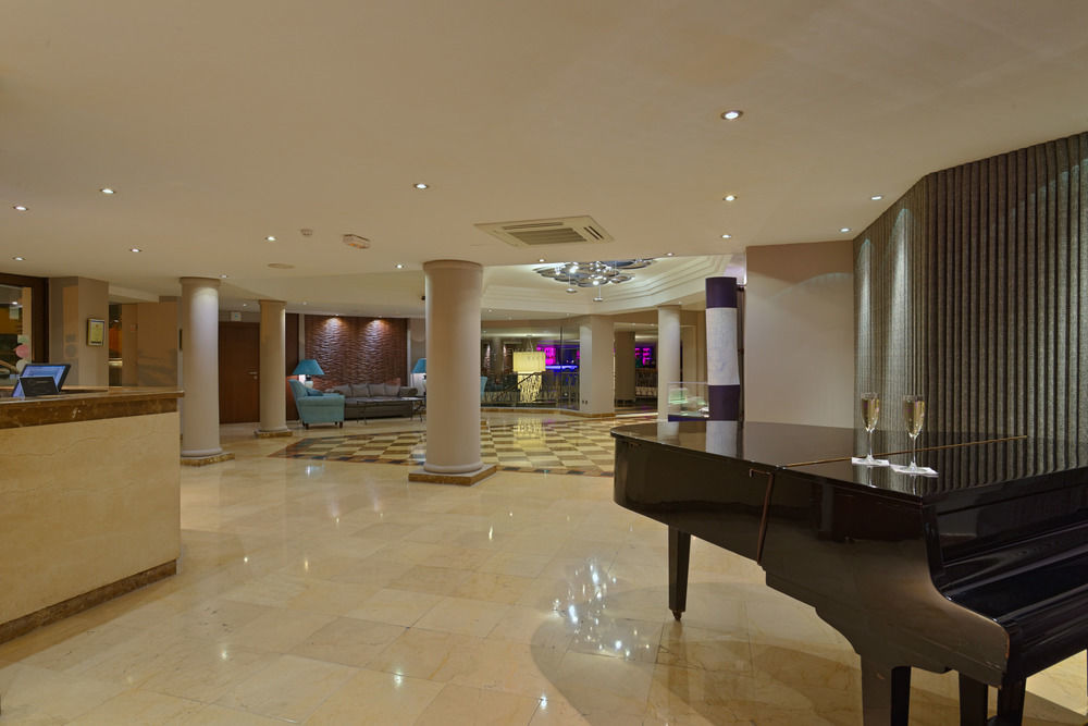 The Caleta Hotel Self-Catering Apartments Gibraltar Exterior photo